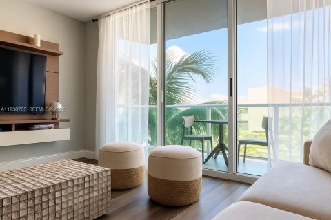 Condominio en venta en Hollywood, Florida, 2 dormitorios, 126.16 m2 № 2034388 - foto 8