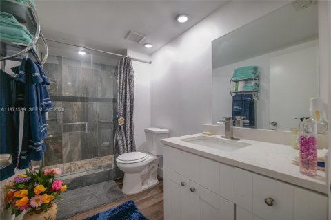 Condominio en venta en Lauderhill, Florida, 3 dormitorios, 183.2 m2 № 2033022 - foto 28