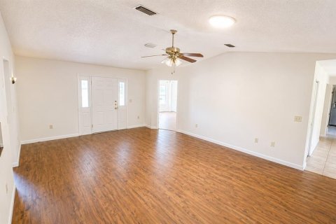 Villa ou maison à vendre à Ocala, Floride: 3 chambres, 163.69 m2 № 2120855 - photo 5
