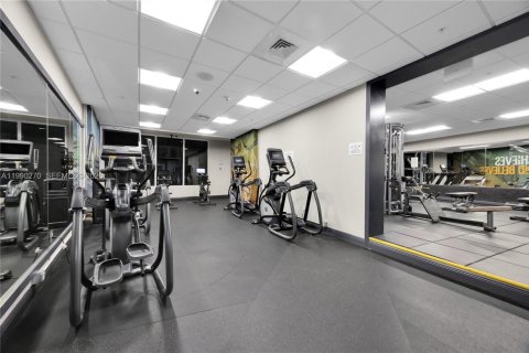 Купить кондоминиум в Майами, Флорида 1 спальня, 73.49м2, № 2052158 - фото 23