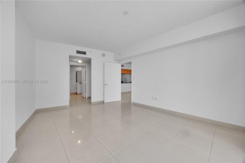 Купить кондоминиум в Майами, Флорида 1 спальня, 73.49м2, № 2052158 - фото 14