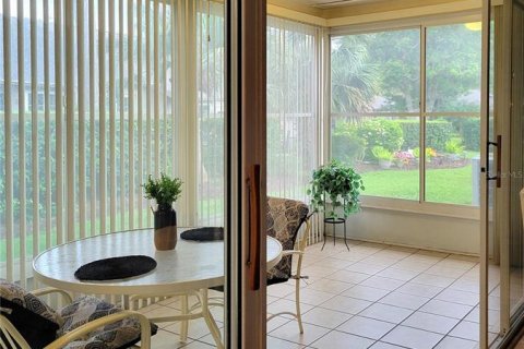 Villa ou maison à vendre à Spring Hill, Floride: 2 chambres, 165.46 m2 № 1592124 - photo 8