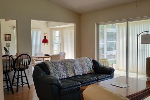 Villa ou maison à vendre à Spring Hill, Floride: 2 chambres, 165.46 m2 № 1592124 - photo 6