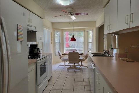 Villa ou maison à vendre à Spring Hill, Floride: 2 chambres, 165.46 m2 № 1592124 - photo 10