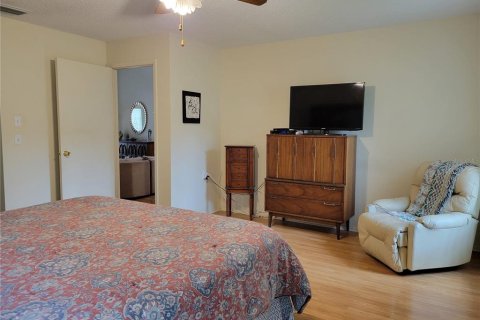 Villa ou maison à vendre à Spring Hill, Floride: 2 chambres, 165.46 m2 № 1592124 - photo 13