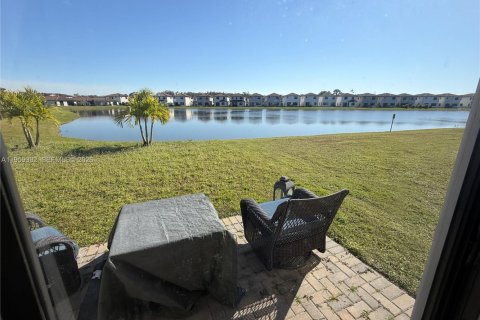 House in Ave Maria, Florida 3 bedrooms, 170.57 sq.m. № 2080632 - photo 22
