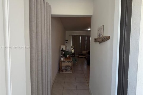 House in Ave Maria, Florida 3 bedrooms, 170.57 sq.m. № 2080632 - photo 15
