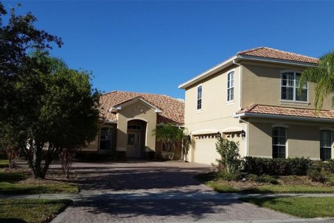 Villa ou maison à louer à Kissimmee, Floride: 5 chambres, 310.29 m2 № 1817348 - photo 2