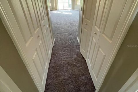 Villa ou maison à louer à Kissimmee, Floride: 5 chambres, 310.29 m2 № 1817348 - photo 11