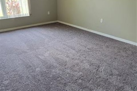 Villa ou maison à louer à Kissimmee, Floride: 5 chambres, 310.29 m2 № 1817348 - photo 26