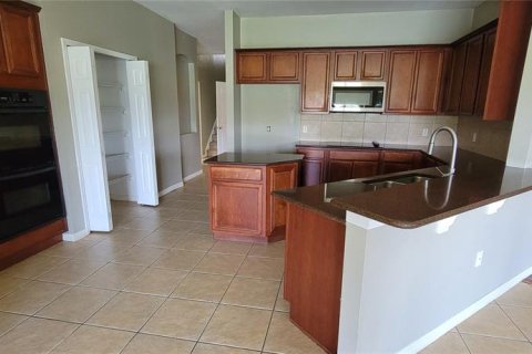 Villa ou maison à louer à Kissimmee, Floride: 5 chambres, 310.29 m2 № 1817348 - photo 23
