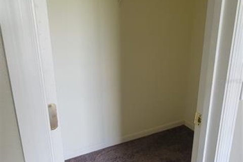 Villa ou maison à louer à Kissimmee, Floride: 5 chambres, 310.29 m2 № 1817348 - photo 28
