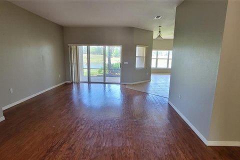 Villa ou maison à louer à Kissimmee, Floride: 5 chambres, 310.29 m2 № 1817348 - photo 19