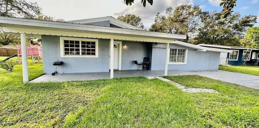 Casa en Winter Haven, Florida 5 dormitorios, 157.93 m2 № 2202715