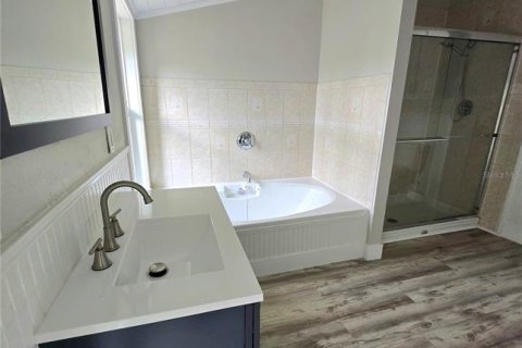 Купить виллу или дом в Ленд-о-Лейкс, Флорида 3 комнаты, 136.57м2, № 1902315 - фото 6