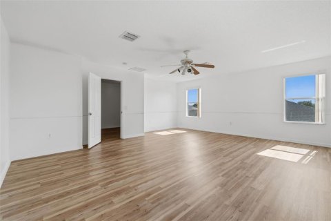 Villa ou maison à vendre à Kissimmee, Floride: 4 chambres, 255.11 m2 № 2321068 - photo 21