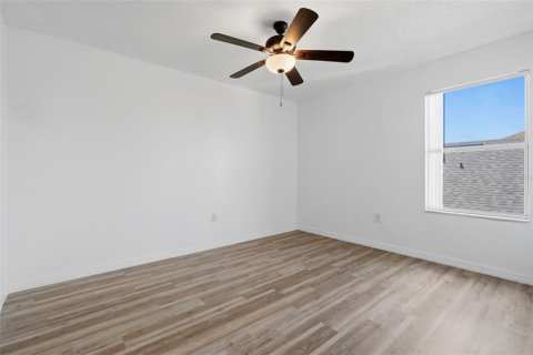 Villa ou maison à vendre à Kissimmee, Floride: 4 chambres, 255.11 m2 № 2321068 - photo 28