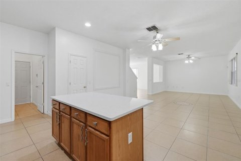 Villa ou maison à vendre à Kissimmee, Floride: 4 chambres, 255.11 m2 № 2321068 - photo 14