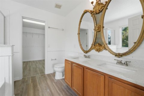 Villa ou maison à vendre à Kissimmee, Floride: 4 chambres, 255.11 m2 № 2321068 - photo 23