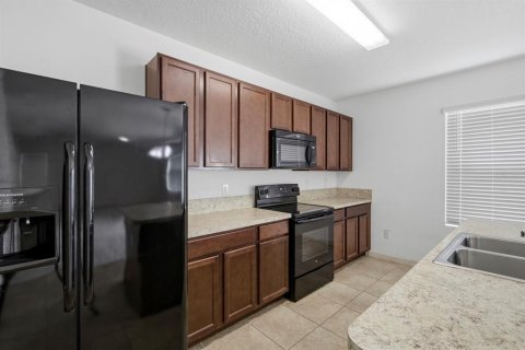 Villa ou maison à louer à Clermont, Floride: 4 chambres, 225.94 m2 № 2342061 - photo 10