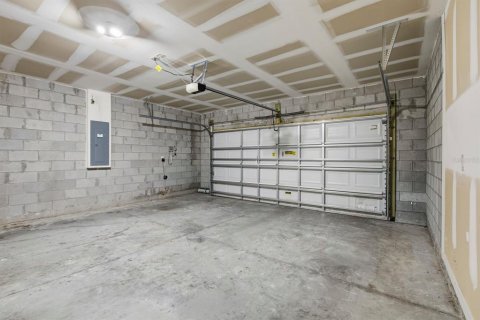 Villa ou maison à louer à Clermont, Floride: 4 chambres, 225.94 m2 № 2342061 - photo 28