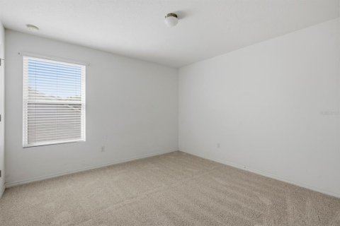 Villa ou maison à louer à Clermont, Floride: 4 chambres, 225.94 m2 № 2342061 - photo 25