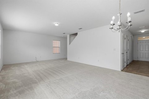 Villa ou maison à louer à Clermont, Floride: 4 chambres, 225.94 m2 № 2342061 - photo 5