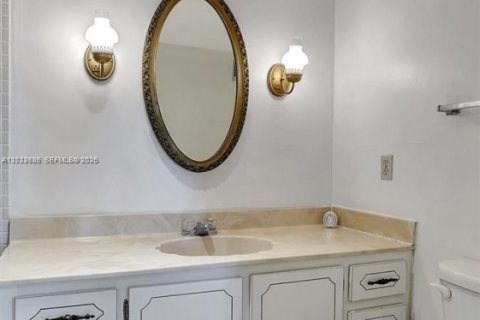 Condominio en alquiler en Fort Lauderdale, Florida, 2 dormitorios, 106.28 m2 № 2154358 - foto 20
