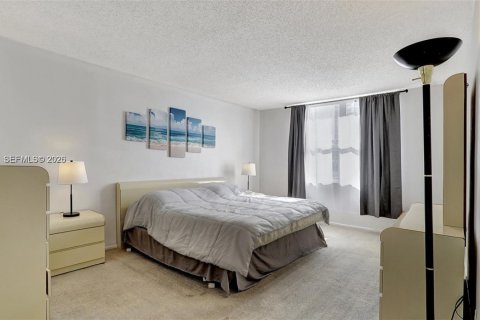 Condominio en alquiler en Fort Lauderdale, Florida, 2 dormitorios, 106.28 m2 № 2154358 - foto 14
