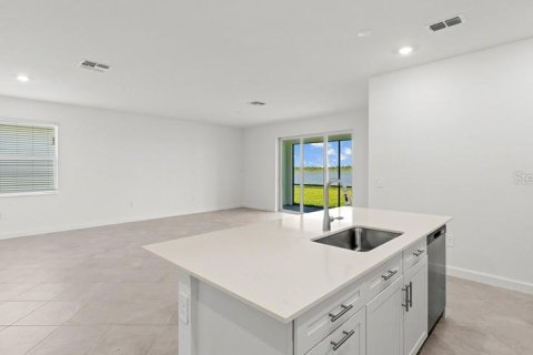 House in Englewood, Florida 3 bedrooms, 171.78 sq.m. № 1840567 - photo 21