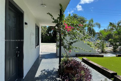 Снять в аренду квартиру в Форт-Лодердейл, Флорида 1 спальня, № 1933374 - фото 28