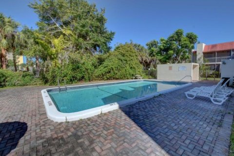Condominio en alquiler en Boca Raton, Florida, 1 dormitorio, 65.03 m2 № 1182530 - foto 1