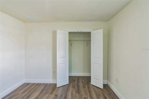 House in Ocala, Florida 4 bedrooms, 172.61 sq.m. № 1898565 - photo 13