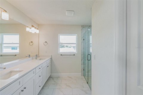 House in Ocala, Florida 4 bedrooms, 172.61 sq.m. № 1898565 - photo 5