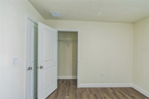 House in Ocala, Florida 4 bedrooms, 172.61 sq.m. № 1898565 - photo 9