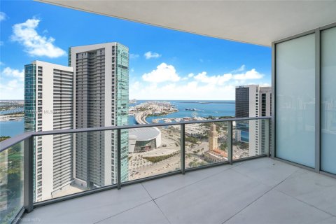 Condominio en alquiler en Miami, Florida, 3 dormitorios, 263.94 m2 № 1978209 - foto 6