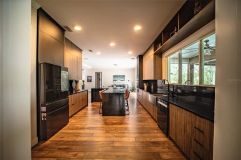 Casa en venta en Windermere, Florida, 5 dormitorios, 383.69 m2 № 1913726 - foto 29