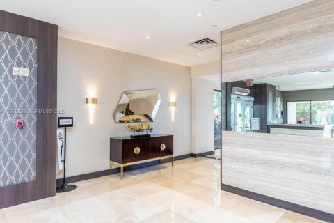 Condominio en venta en Aventura, Florida, 2 dormitorios, 93.92 m2 № 2029387 - foto 6