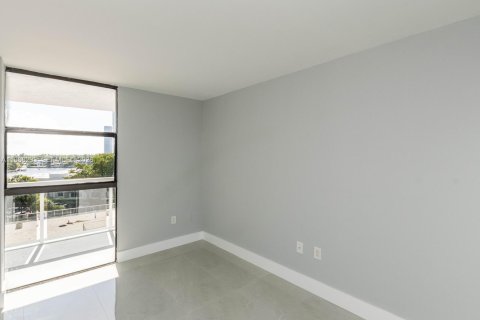 Condominio en venta en Aventura, Florida, 2 dormitorios, 93.92 m2 № 2029387 - foto 29