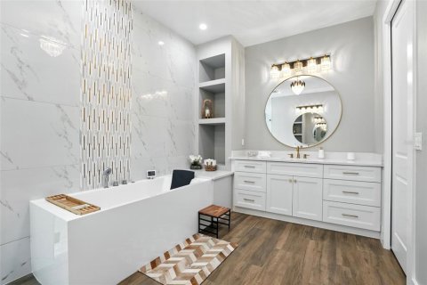 Villa ou maison à vendre à Naples, Floride: 4 chambres, 323.76 m2 № 1901448 - photo 28