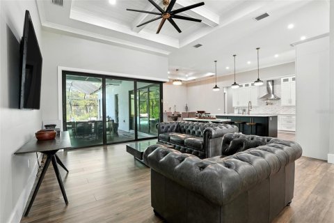 Villa ou maison à vendre à Naples, Floride: 4 chambres, 323.76 m2 № 1901448 - photo 8