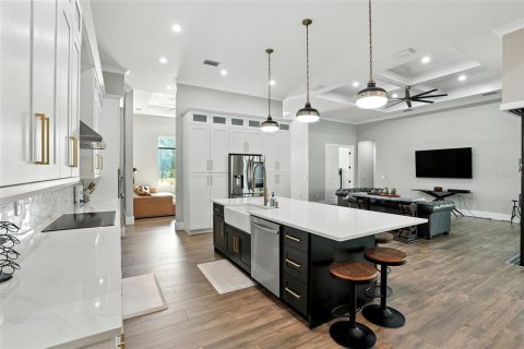 Villa ou maison à vendre à Naples, Floride: 4 chambres, 323.76 m2 № 1901448 - photo 15