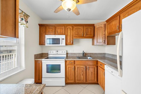 Condominio en venta en Margate, Florida, 2 dormitorios, 91.97 m2 № 2244932 - foto 5