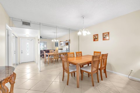 Condominio en venta en Margate, Florida, 2 dormitorios, 91.97 m2 № 2244932 - foto 8