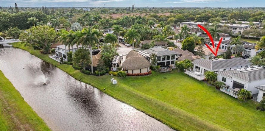 Condo in Margate, Florida, 2 bedrooms  № 2177329