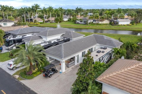 Condo in Margate, Florida, 2 bedrooms  № 2177329 - photo 2