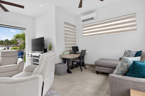 Condo in Margate, Florida, 2 bedrooms  № 2177329 - photo 12