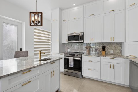Condo in Margate, Florida, 2 bedrooms  № 2177329 - photo 6