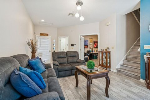 Touwnhouse à vendre à Tampa, Floride: 2 chambres, 127.65 m2 № 2220148 - photo 10