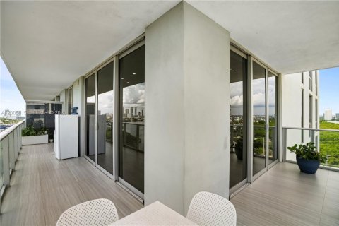 Condo in North Miami Beach, Florida, 3 bedrooms № 2170665 - photo 19
